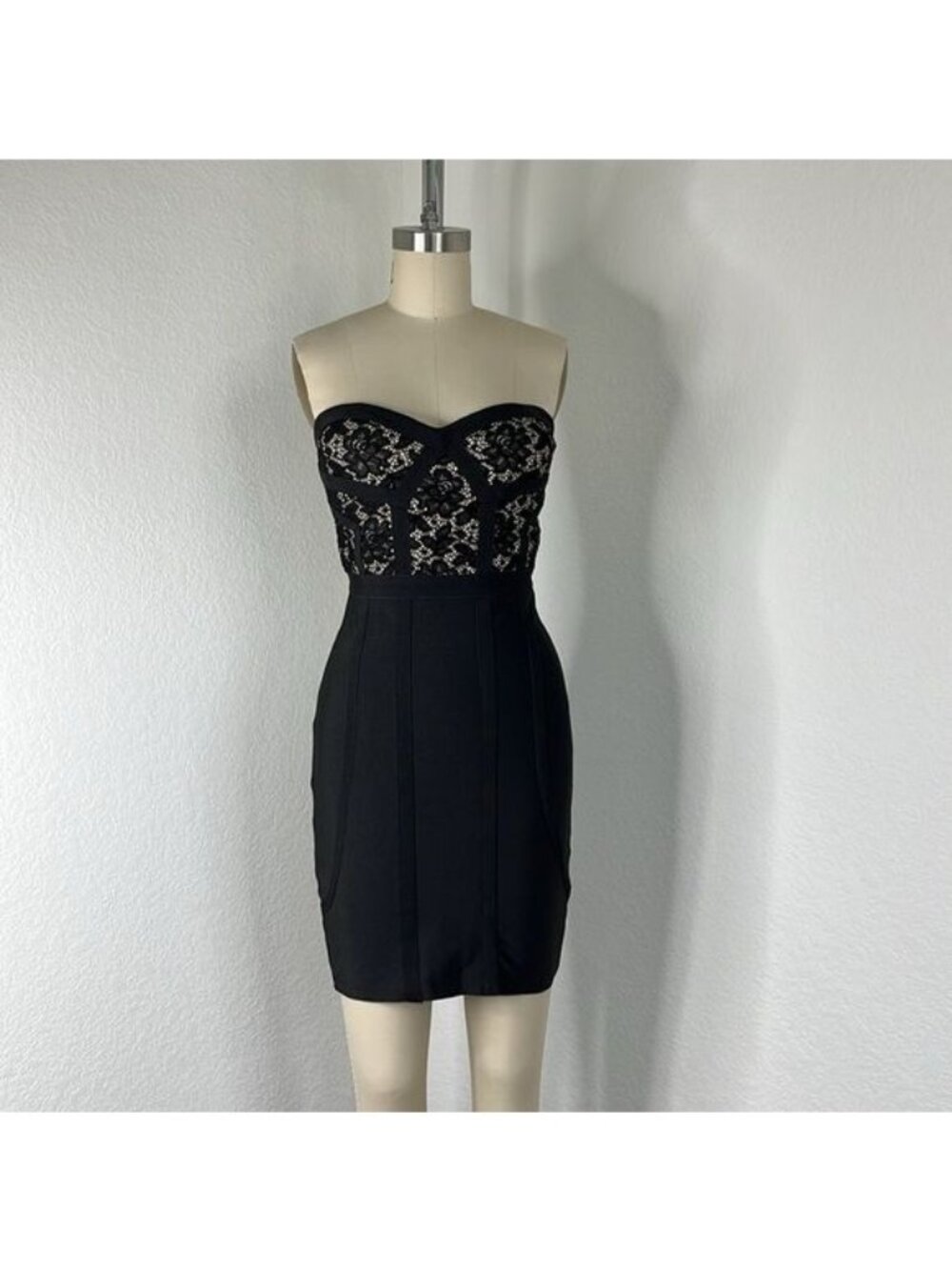 WOW Couture Strapless Lace Bandage Sweetheart Dress